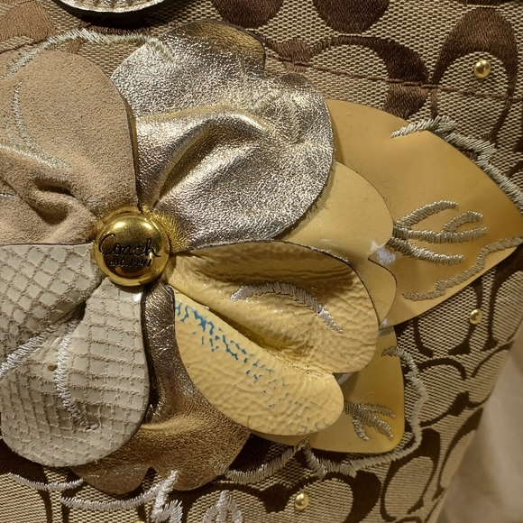 Coach applique tote - Picture 4 of 12